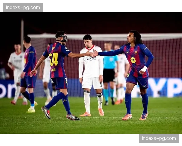 巴萨传球成功率90%主导比赛 后场出球流畅无失误展现体系成熟